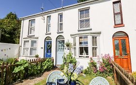 2 Linden Terrace